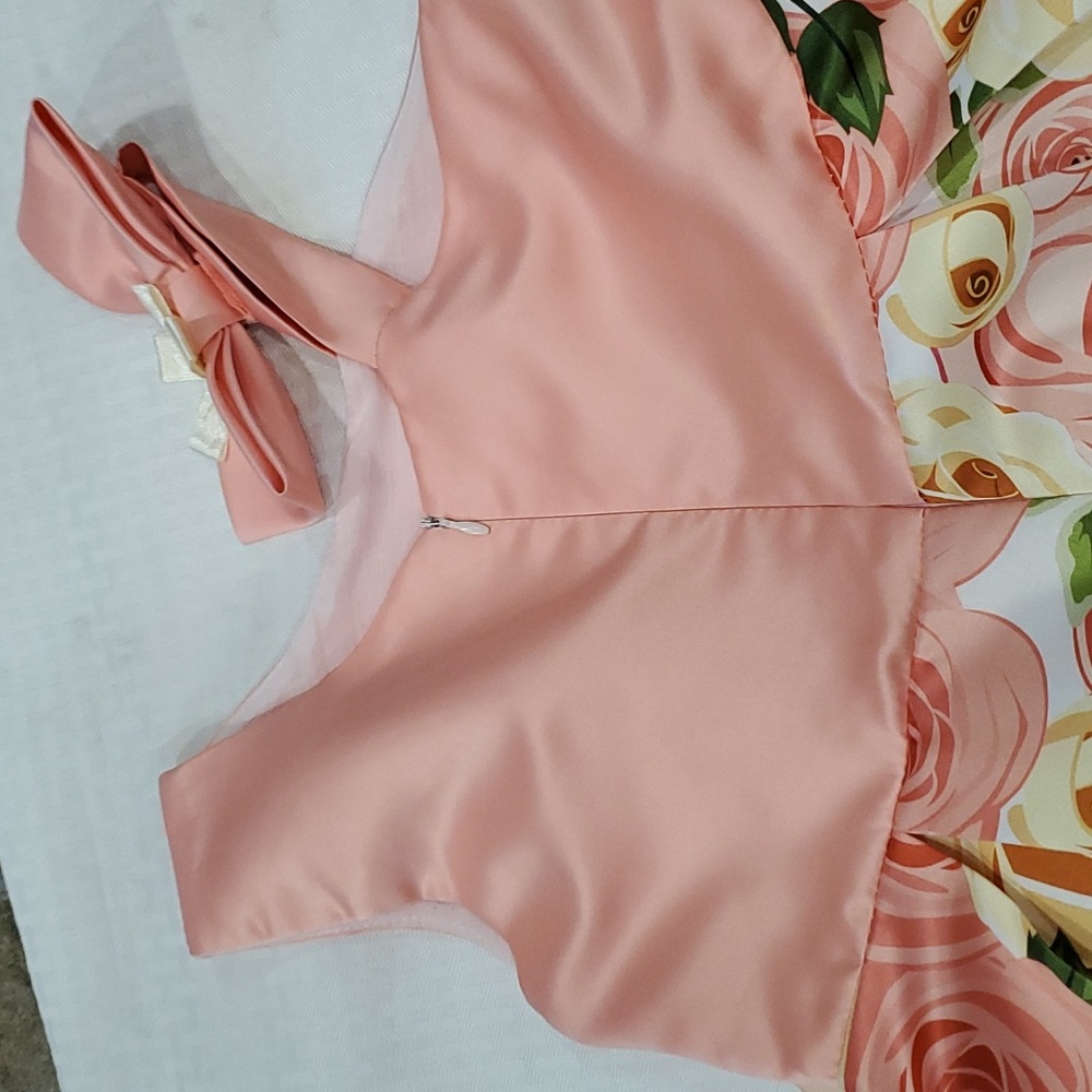 Girls floral dress size m - Picture 10 of 11